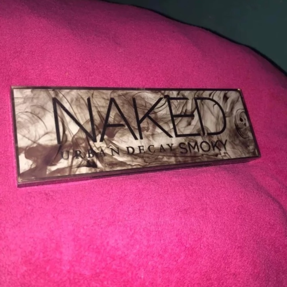 Urban decay Smoky Palette